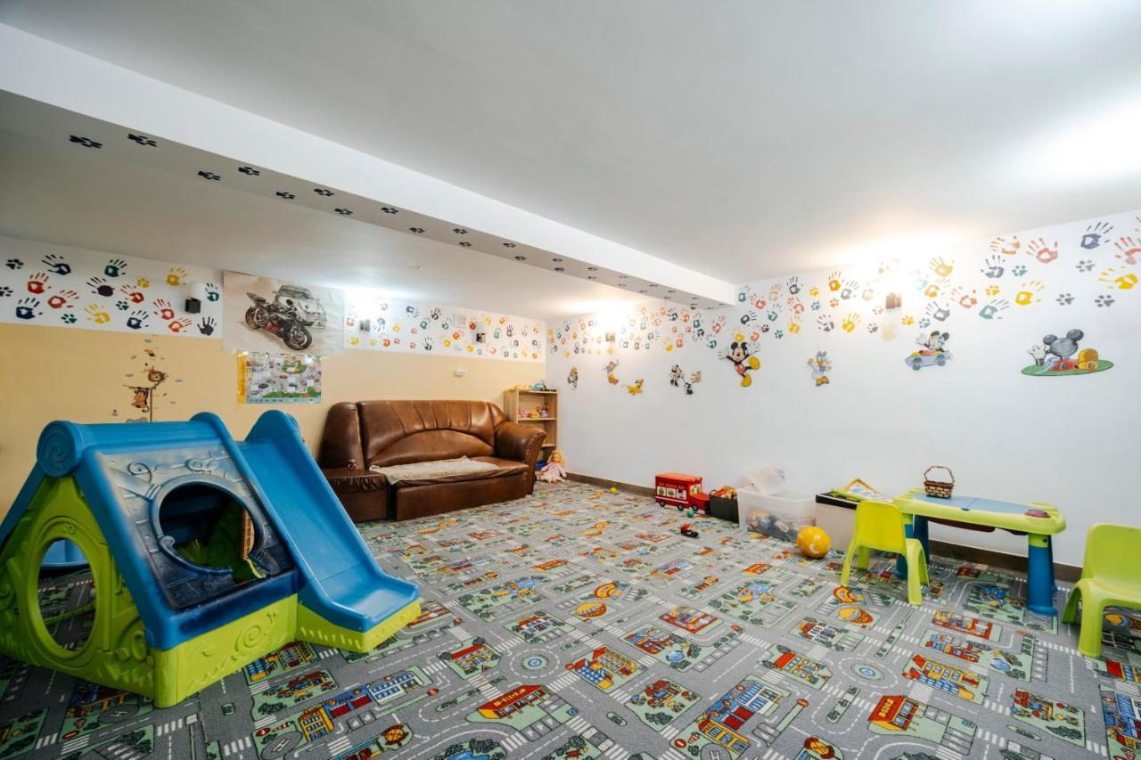 Pension Valeria Voroneț Exteriér fotografie